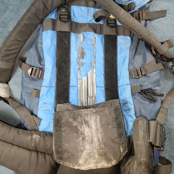 Lowe Alpine Systems Trek Small Mountaineering Backpack Blue Hiking Camp - Picture 4 of 14